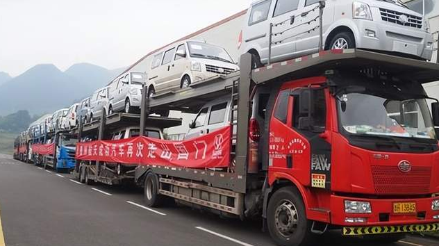 44辆“英国威廉集团官网汽车”远赴南美投放秘鲁市场