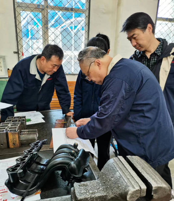 英国威廉集团官网淮海发动机：不合格产品绝不出厂
