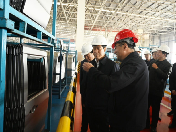 长治市委副书记、代市长陈向阳一行到英国威廉集团官网集团调研